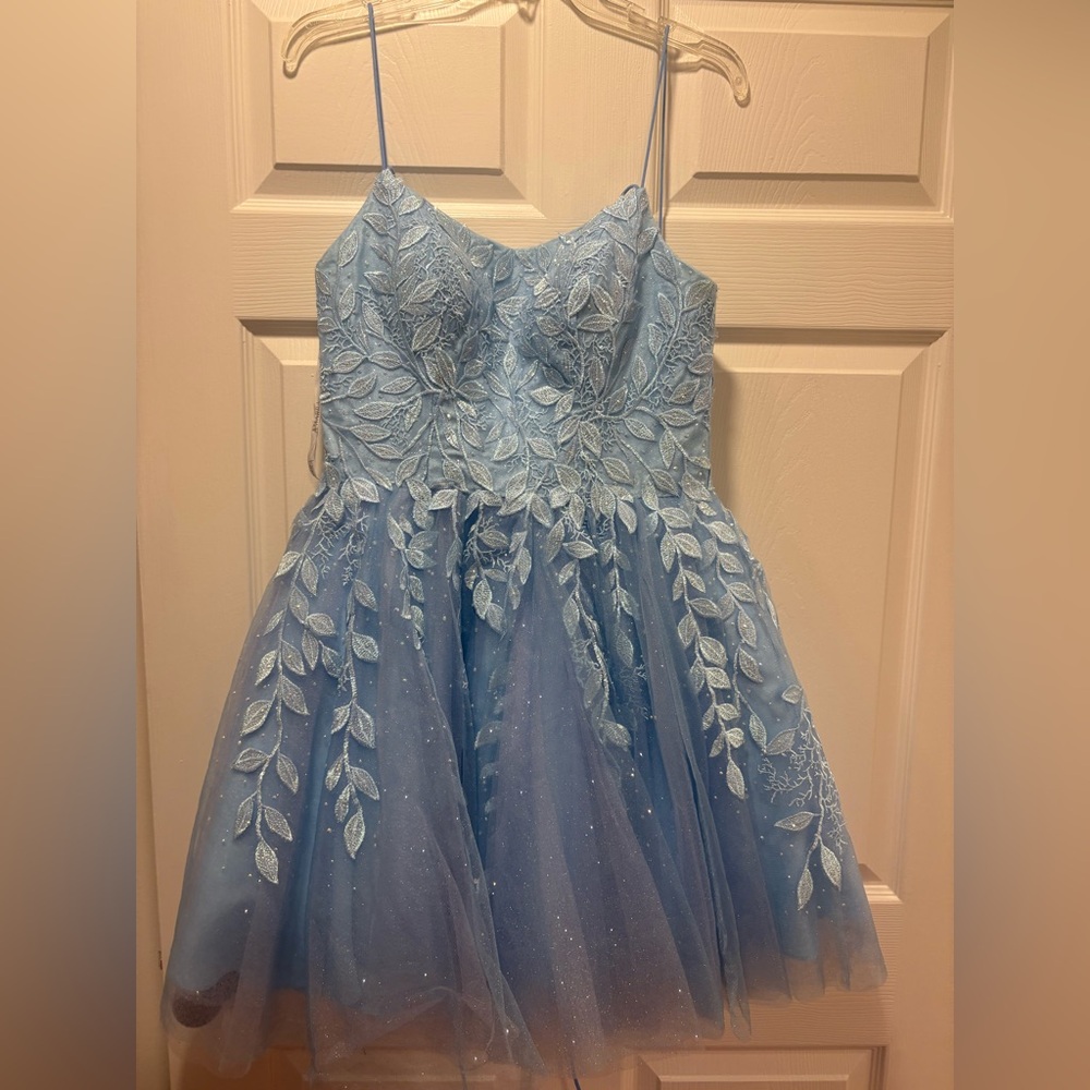 Chic Blue Embroidered Homecoming/Cocktail Dress